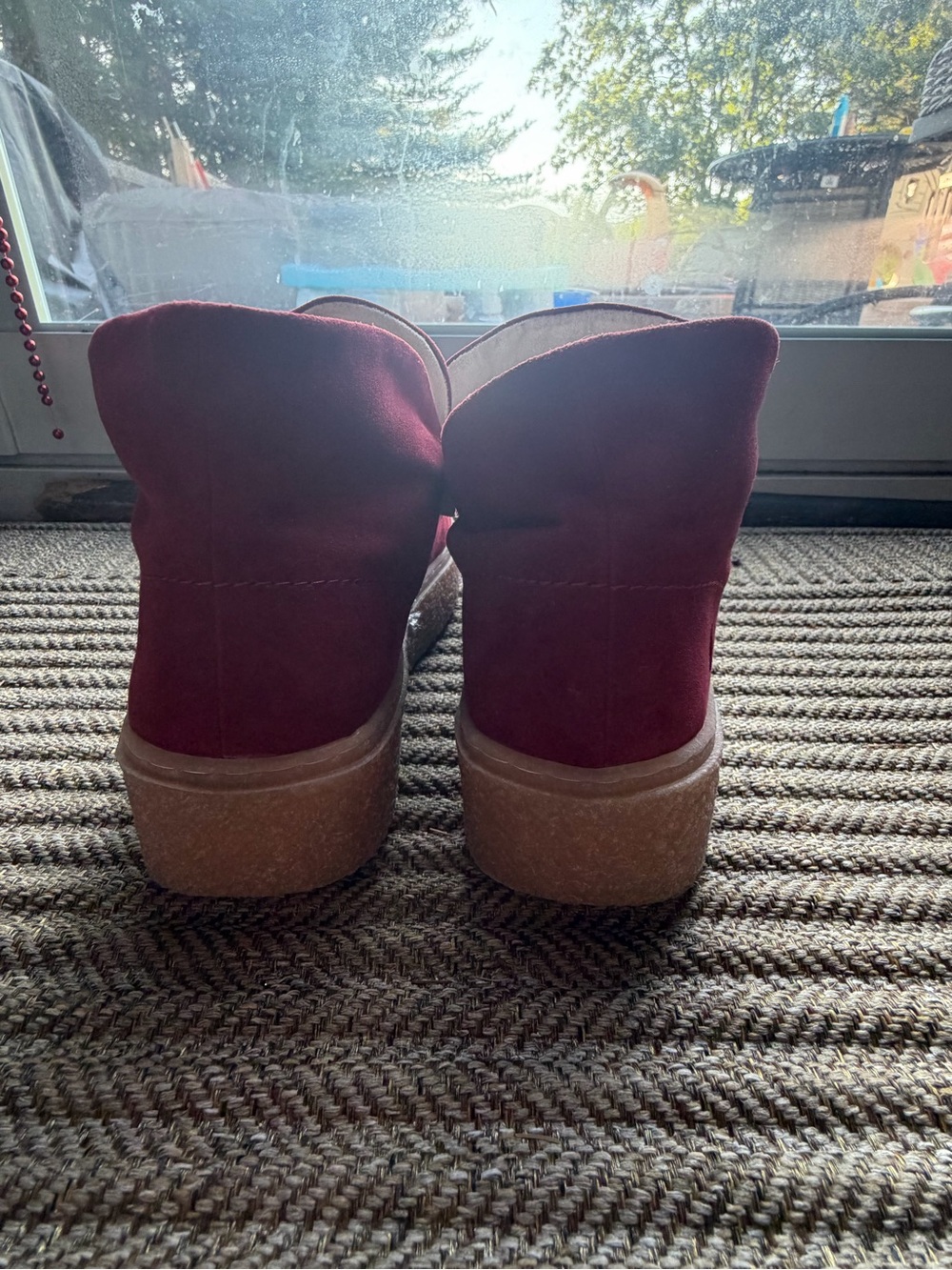Hush Puppies Burgundy Suede Chukka Ankle Boots Crepe Sole Slip On Casual - Picture 3 of 8